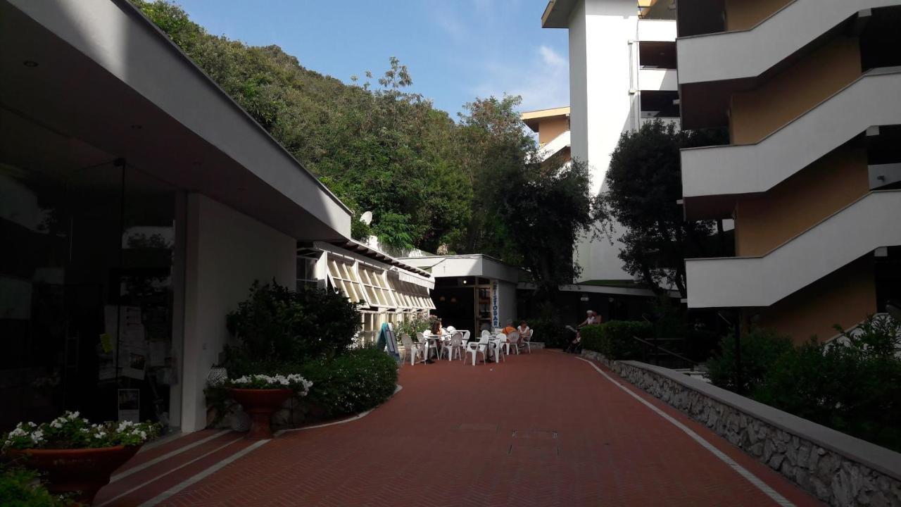 Residence Napoleon By Helloelba Procchio  Exterior photo
