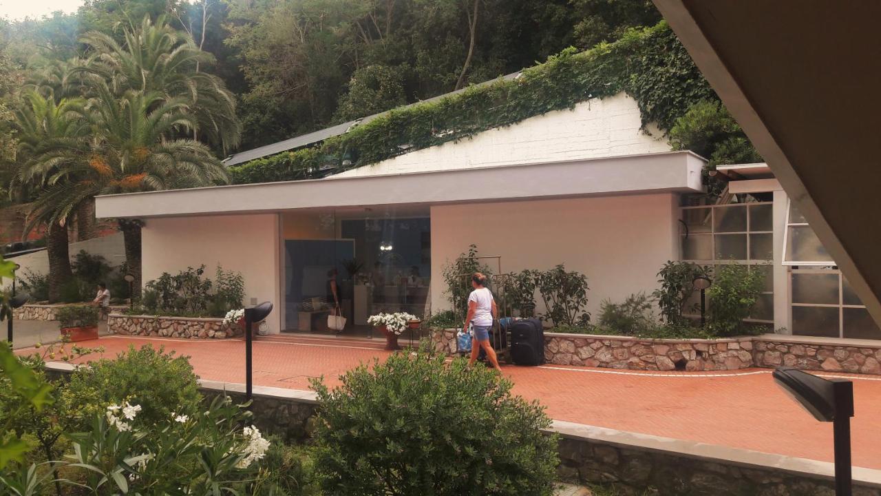 Residence Napoleon By Helloelba Procchio  Exterior photo